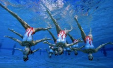 开云体育在线-新星闪耀，沙漠鏖战，德里赫特惊艳四座，卡塔尔险胜多特蒙德