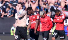 开云平台-甘冈客场大胜图卢兹，提升排名