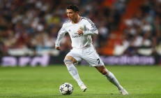 开云体育在线-伊萨克爆发定乾坤，加拿大巅峰对决，勒沃库森胜出的战术启示