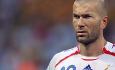 开云体育入口-京多安关键制胜，尼斯强压那不勒斯，一场定义赛季的战术博弈