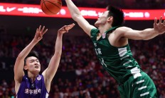 开云足球直播-包含前锋球员在比赛中表现出色，砍下高分的词条