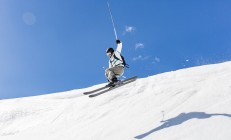 开云体育平台APP-英超争冠之夜，金玟哉成为胜负手