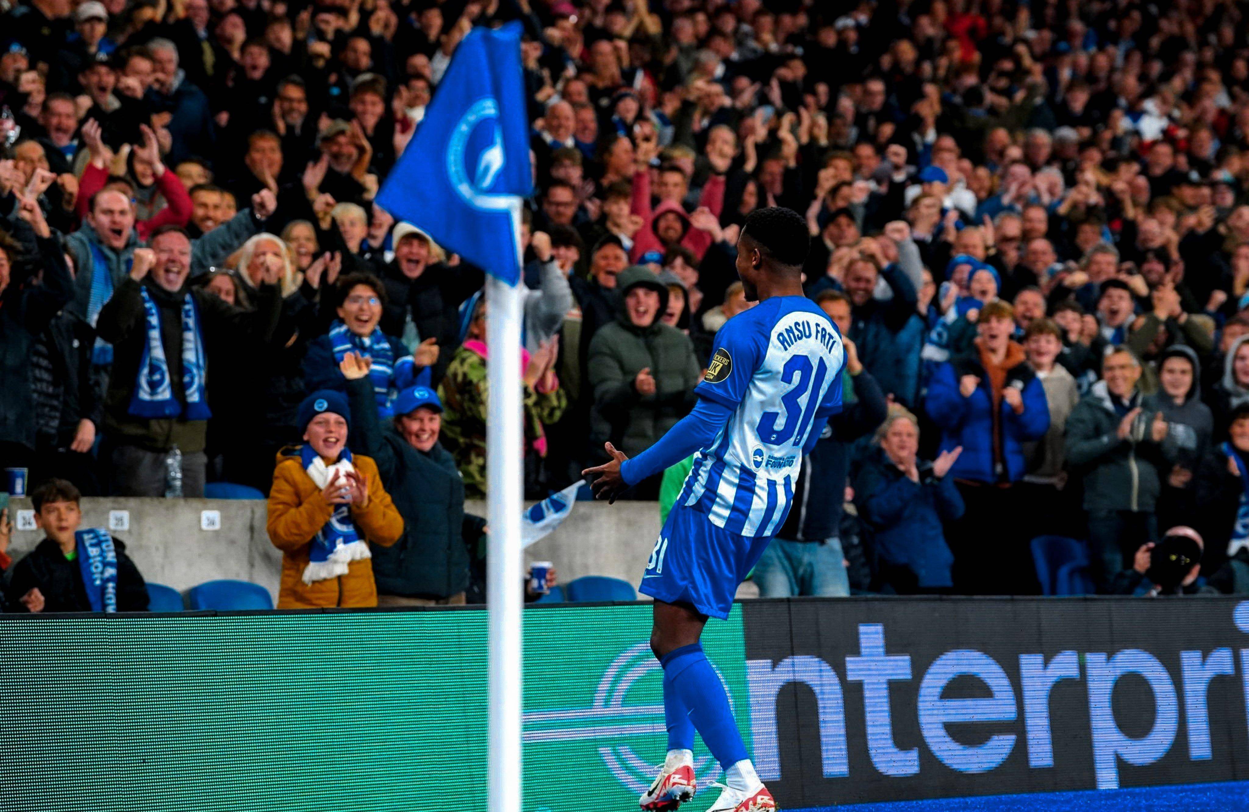 巴萨3-0大胜阿贾克斯获得三分的简单介绍