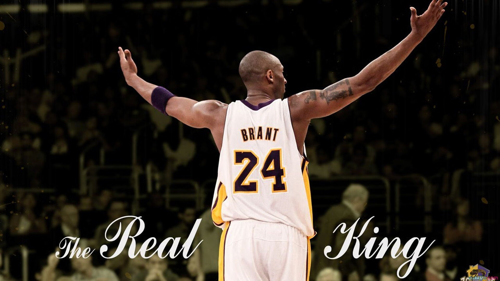 赛道与绿茵的交响,当F1年度争冠之夜遇见迪巴拉的高光时刻