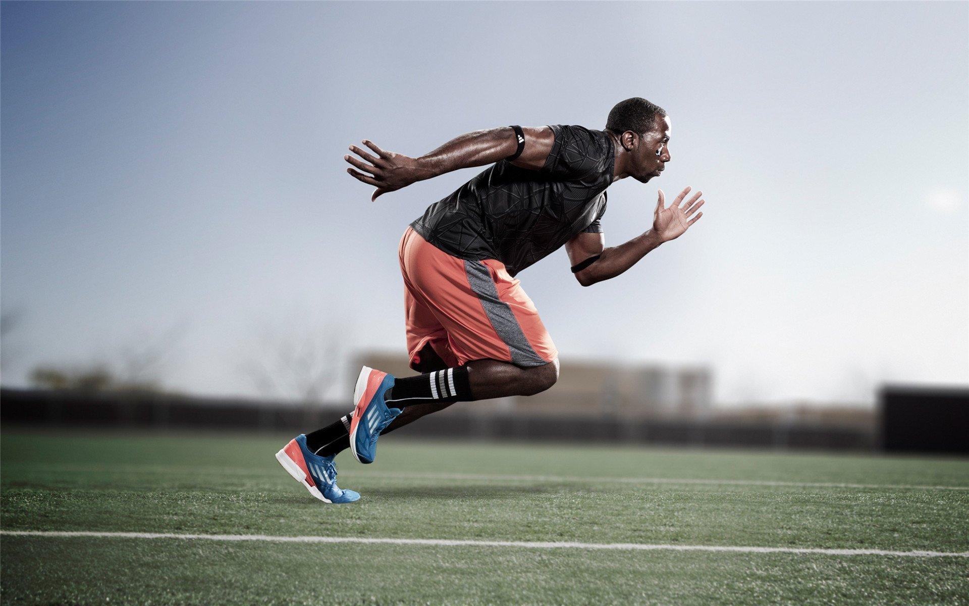 马刺血拼雷霆，杜兰特一箭定江山，关键先生再显神威